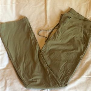 Columbia women’s hiking boot cut pants